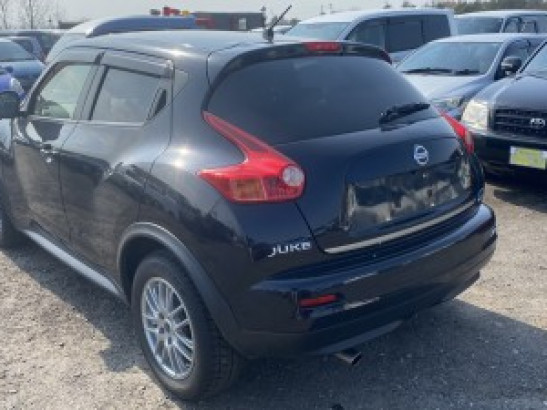 Used Nissan JUKE SUV DBA-YF15 (2012)